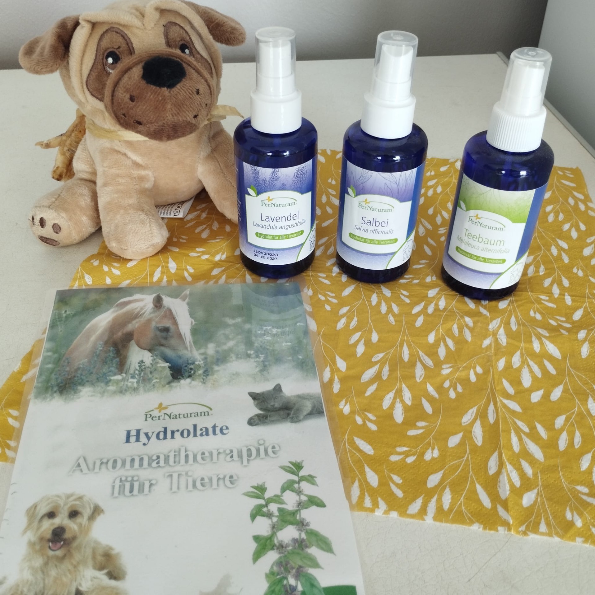 PerNaturam Hydrolate für Tiere: Lavendel, Salbei und Teebaum — Aromatherapie für Hund, Katze und Pferd